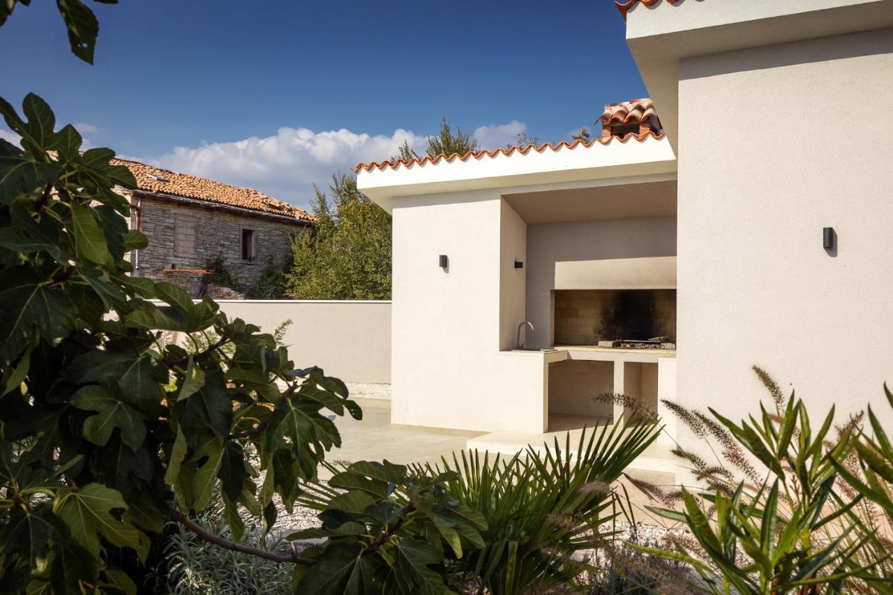 Villa Rozhica Svetvincenat Exterior photo